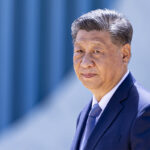 Brics: Xi diz que guerra tarifária mina comércio e pede cooperação