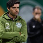 Abel Ferreira critica calendário apertado do futebol brasileiro. Veja