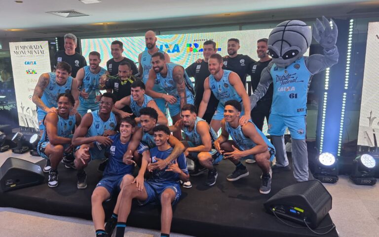 conheça os times do grupo D da competição