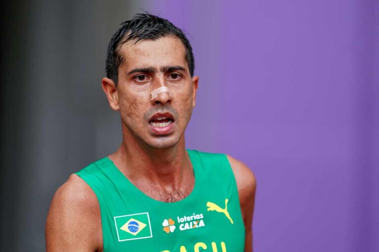 Mundial de Atletismo: Caio Bonfim é ouro na marcha atlética 20km