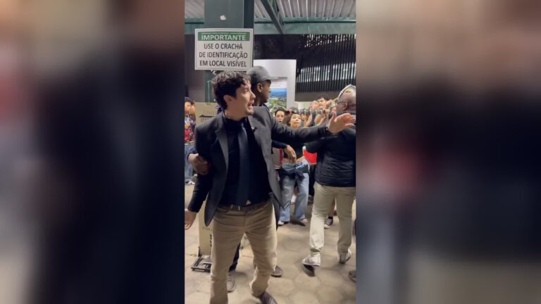 Vereador de Guarulhos é hostilizado durante visita à Unifesp