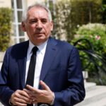 Parlamento da França derruba governo do premiê François Bayrou