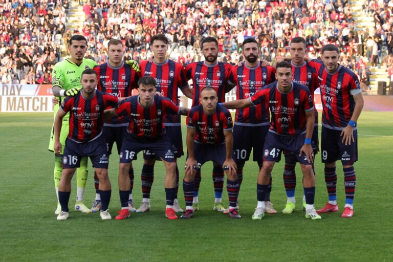 Justiça intervém em clube italiano suspeito de ter influência da máfia