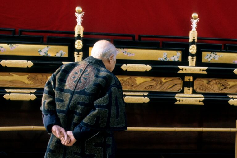 Japão atinge recorde de quase 100 mil centenários