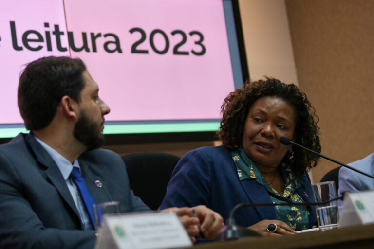 CGU arquiva investigação contra número 2 do Ministério da Cultura