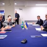 Após reencontro, Zelensky convida Lula para visitar a Ucrânia