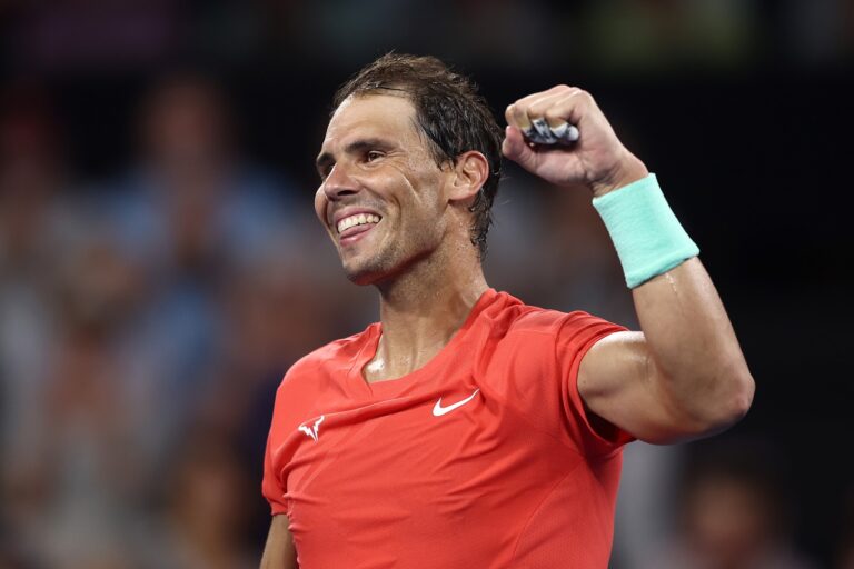 Rafael Nadal alerta sobre golpes com vídeos falsos feitos por IA. Veja
