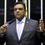 PGR mantém acusação contra deputado por ofensas a Moraes