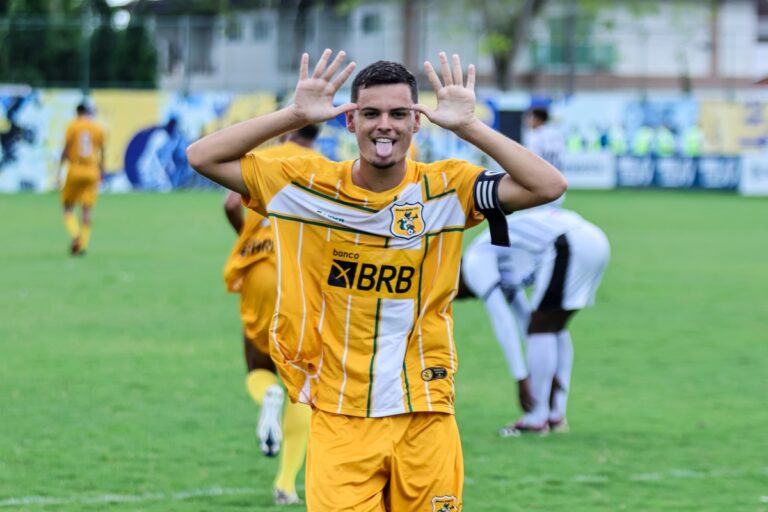 De virada, Brasiliense vence e se classifica na Copa Atlântico Sub-19
