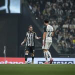 Lyanco passa por cirurgia após ruptura do tendão de aquiles