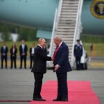 Trump tem conversa “produtiva” com Putin antes de receber Zelensky