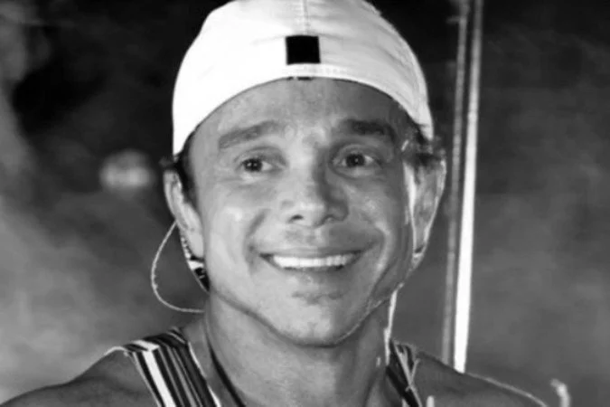 Luto: Morre aos 60 anos o cantor Netinho, a voz inconfundível que marcou gerações do axé music e conquistou o país